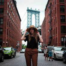 Load image into Gallery viewer, Tribeca Pleated Pant